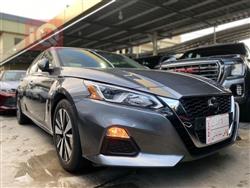 نيسان ألتيما